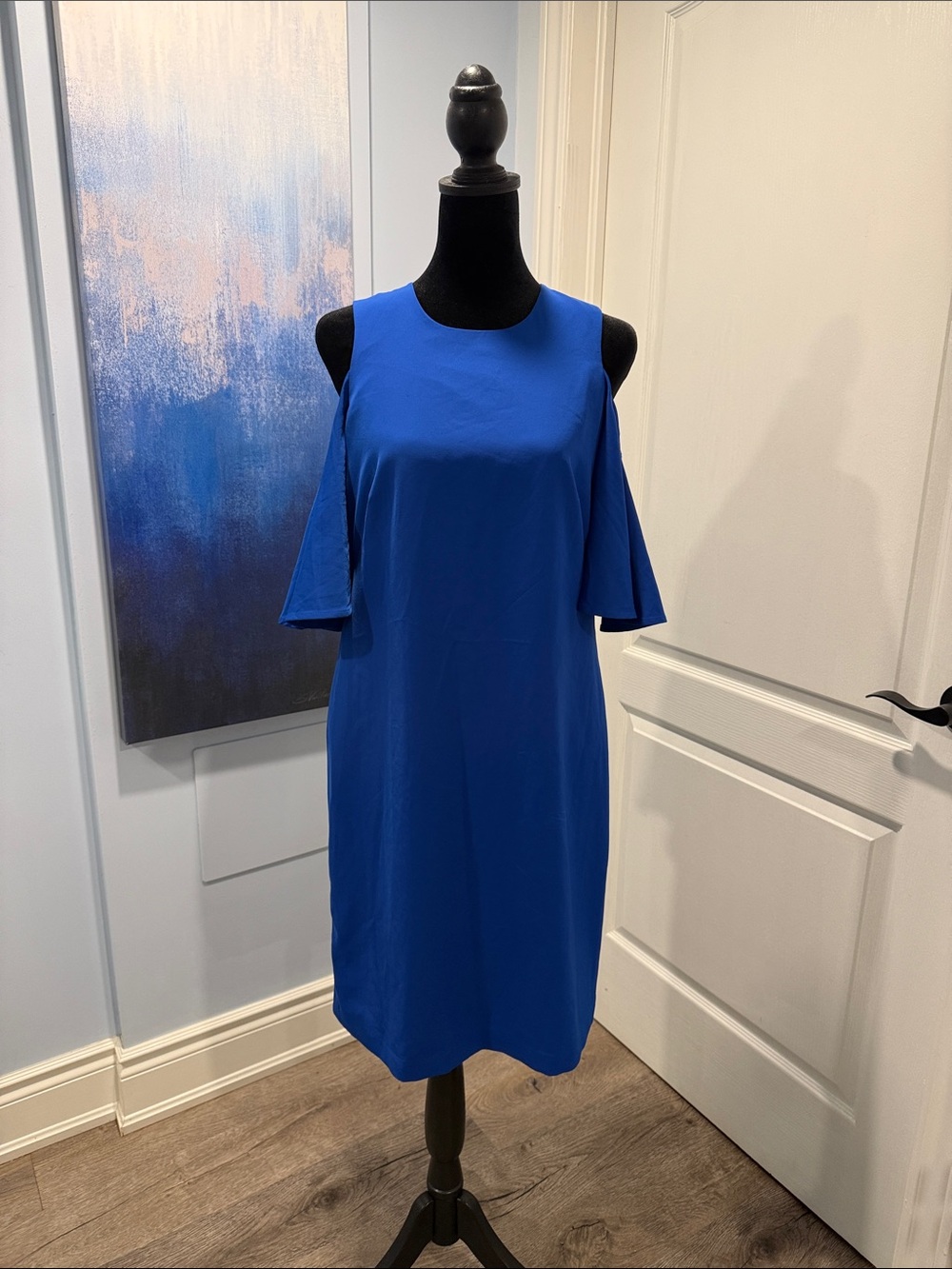 Buy 2 for 20$ ✌🏻Calvin Klein Royal Blue Cold-Shoulder Shift Dress